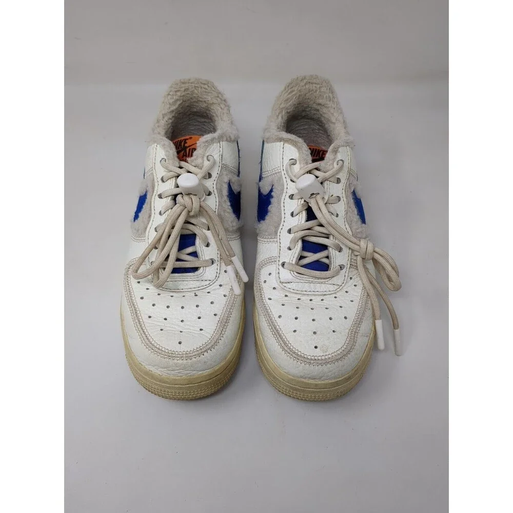 Nike Air Force 1 07 Sherpa Fleece‎ Women's Size 6 DO6680-100